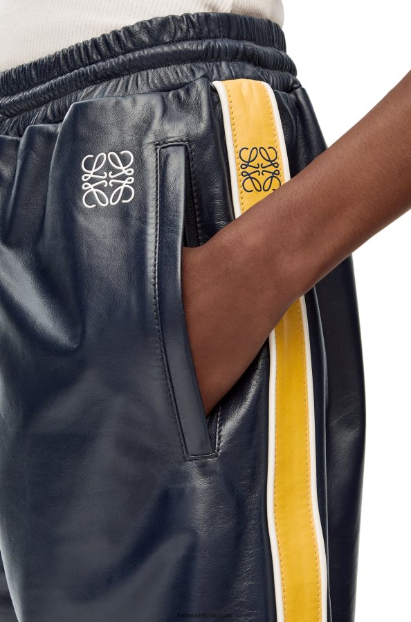 Loewe moterys sportinio kostiumo šortai nappa tamsiai/geltona BZ26XN1117
