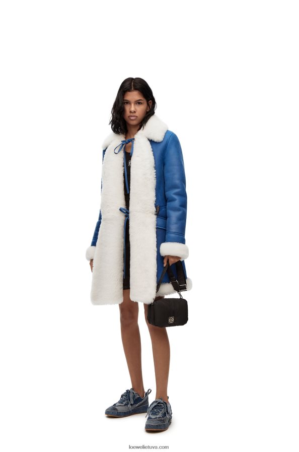 Loewe moterys kailis iš kirpimo balta/mėlyna BZ26XN1119