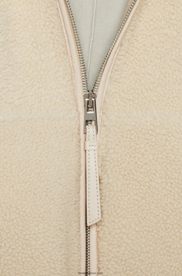 Loewe moterys kirpimo striukė su gobtuvu dramblio kaulo BZ26XN1127