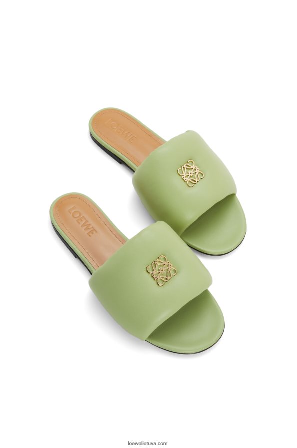 Loewe moterys anagrama paminkštinta skaidrė iš ėriuko odos šviesiai žalia BZ26XN686
