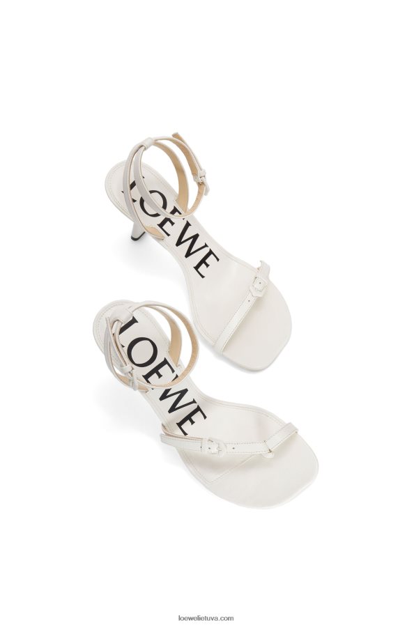 Loewe moterys žiedlapių stileto sandalai iš ėriuko odos baltas BZ26XN675