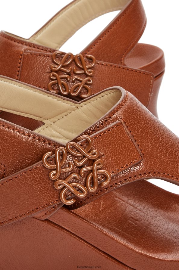 Loewe moterys palengvinti plokščią ėriuko odos formą įdegis BZ26XN682