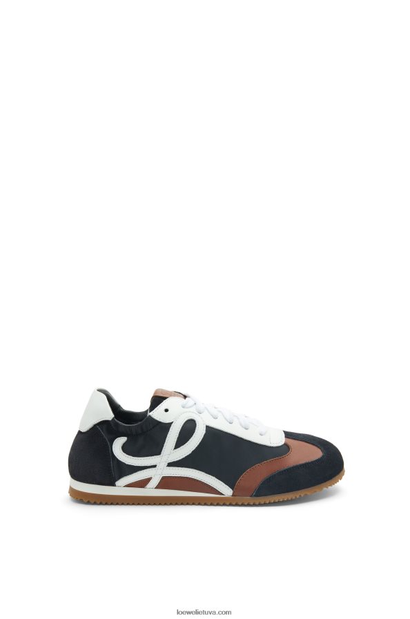 Loewe moterys baleto bėgikas iš nailono ir blauzdos odos juoda balta BZ26XN667