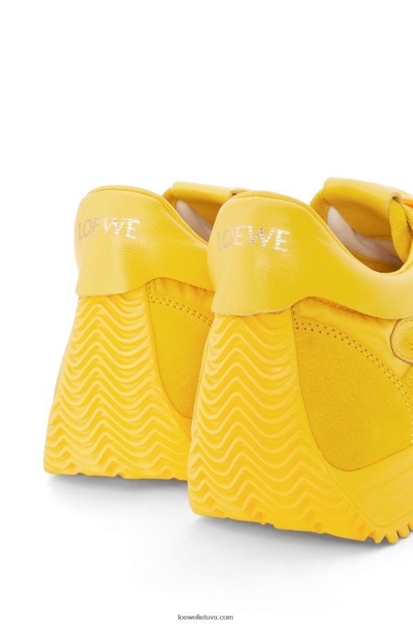 Loewe moterys zomšos ir nailono srauto bėgikas geltona BZ26XN652
