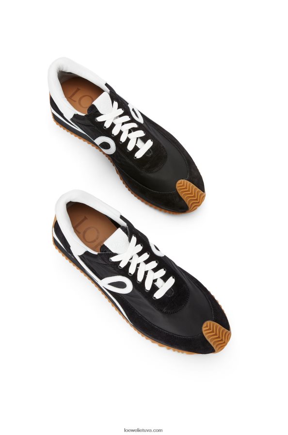 Loewe moterys zomšos ir nailono srauto bėgikas juoda balta BZ26XN642