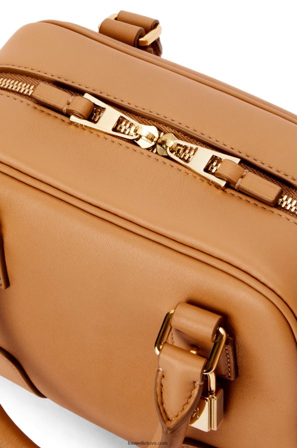 Loewe moterys amazona 16 kvadratų maišelis iš Nappa veršiuko odos šilta dykuma BZ26XN164