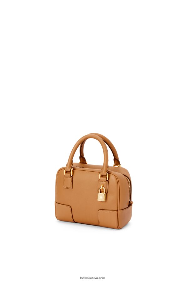 Loewe moterys amazona 16 kvadratų maišelis iš Nappa veršiuko odos šilta dykuma BZ26XN164