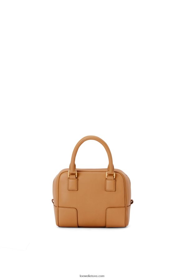 Loewe moterys amazona 16 kvadratų maišelis iš Nappa veršiuko odos šilta dykuma BZ26XN164