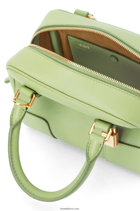 Loewe moterys amazona 16 kvadratų maišelis iš Nappa veršiuko odos šviesiai šviesiai žalia BZ26XN137