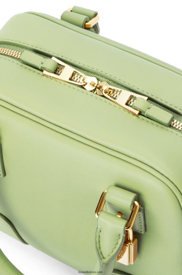Loewe moterys amazona 16 kvadratų maišelis iš Nappa veršiuko odos šviesiai šviesiai žalia BZ26XN137