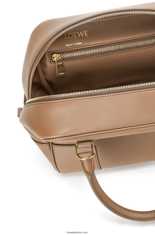 Loewe moterys amazona 19 kvadratų maišelis iš nappa veršiuko odos audinės spalva BZ26XN170