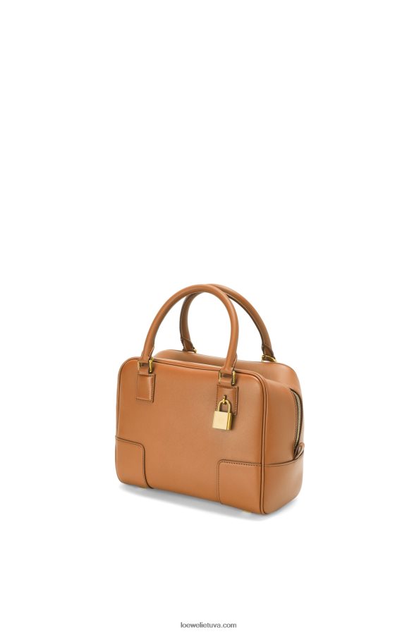 Loewe moterys amazona 19 kvadratų maišelis iš nappa veršiuko odos šilta dykuma BZ26XN167