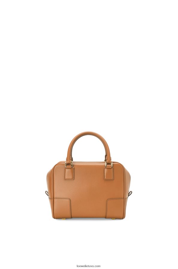 Loewe moterys amazona 19 kvadratų maišelis iš nappa veršiuko odos šilta dykuma BZ26XN167