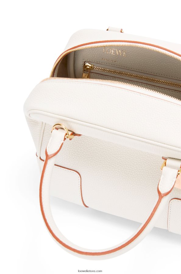 Loewe moterys amazona 19 kvadratinis maišelis iš minkštos grūdėtos veršienos minkšta balta BZ26XN152
