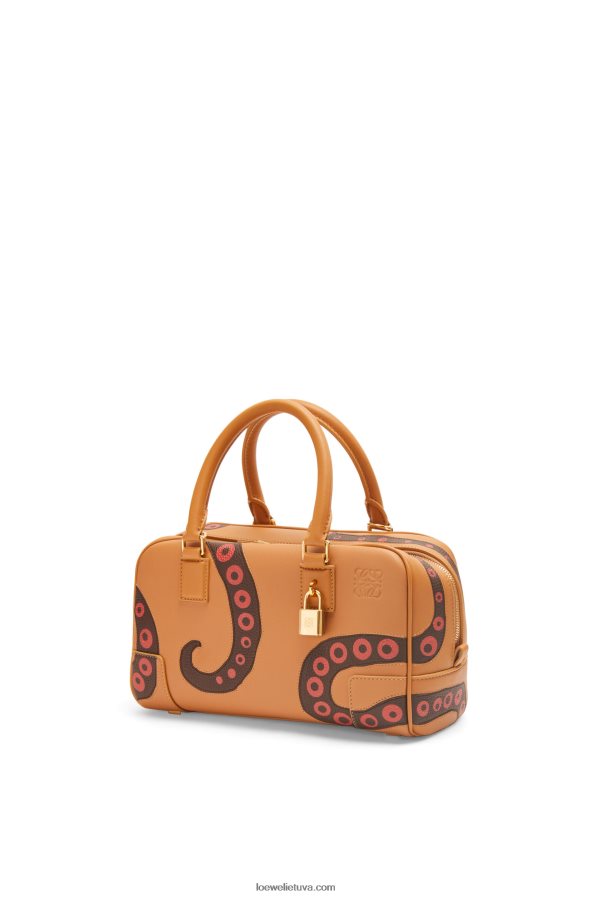 Loewe moterys amazona 23 iš nappa veršiuko odos šilta dykuma BZ26XN176