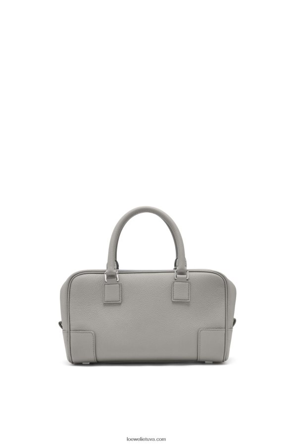 Loewe moterys amazona 23 maišelis iš minkštos grūdėtos veršienos perlų pilka BZ26XN133