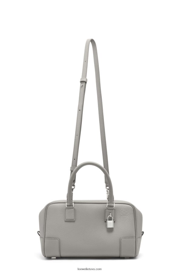Loewe moterys amazona 23 maišelis iš minkštos grūdėtos veršienos perlų pilka BZ26XN133