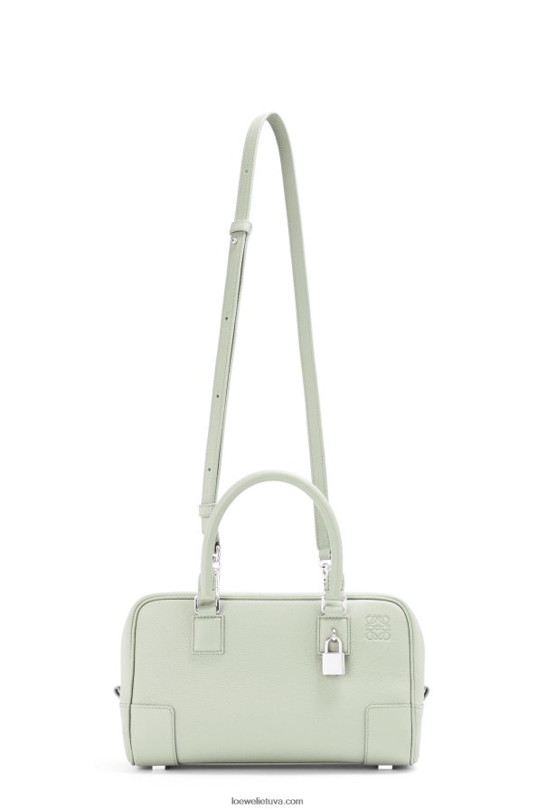Loewe moterys amazona 23 maišelis iš minkštos grūdėtos veršienos šviesus celadonas BZ26XN135