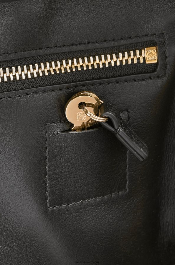 Loewe moterys amazona 23 maišelis iš nappa blauzdos odos juodas BZ26XN157