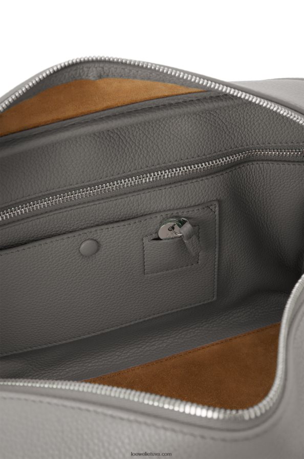Loewe moterys amazona 28 maišelis iš minkštos grūdėtos veršienos perlų pilka BZ26XN134