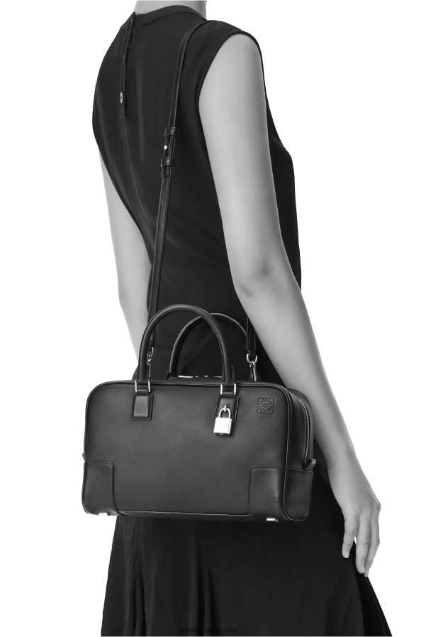 Loewe moterys amazona 28 maišelis iš nappa veršiuko odos šilta dykuma BZ26XN138