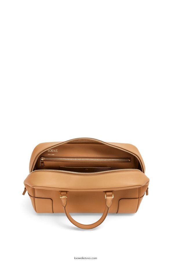 Loewe moterys amazona 28 maišelis iš nappa veršiuko odos šilta dykuma BZ26XN138