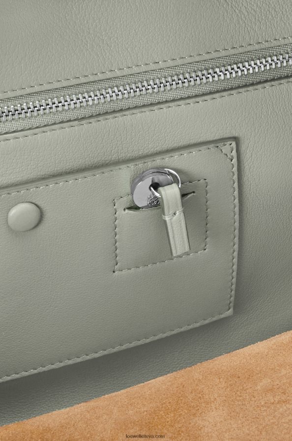 Loewe moterys amazona 28 maišelis iš nappa veršiuko odos pelenų pilka BZ26XN136