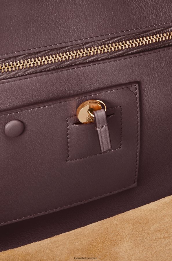 Loewe moterys amazona 28 maišelis iš nappa veršiuko odos slyva BZ26XN173