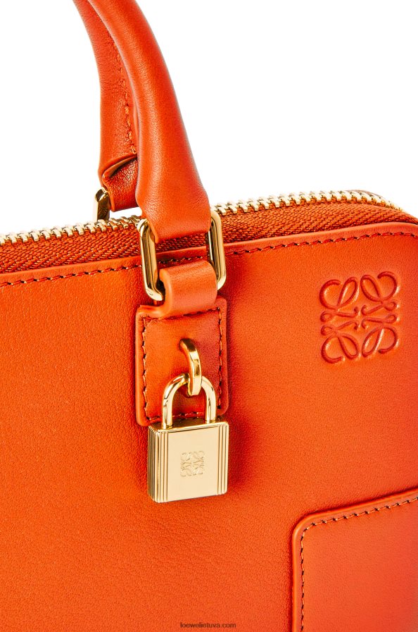 Loewe moterys amazonos maišelis iš Nappa blauzdos odos oranžinė BZ26XN283