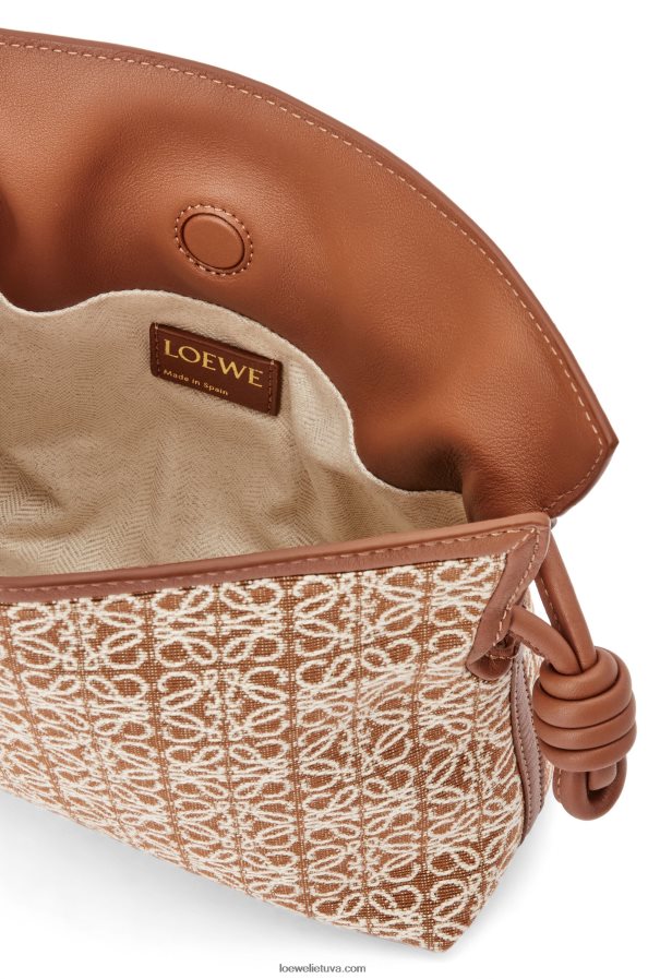 Loewe moterys mini flamenko sankaba iš anagraminio žakardo ir blauzdos odos įdegis/pekano riešutas BZ26XN310