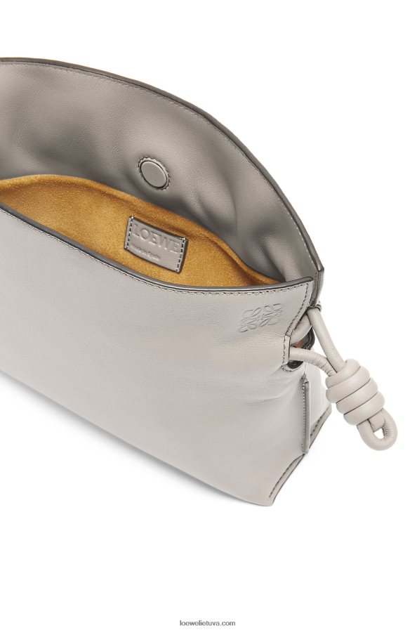 Loewe moterys mini flamenko sankaba iš nappa veršiuko odos vaiduoklis BZ26XN236