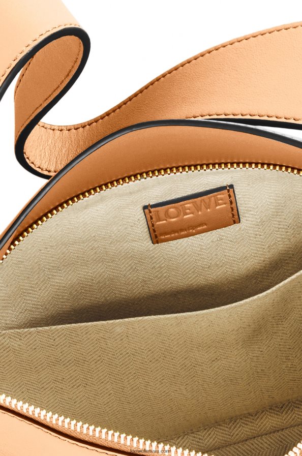 Loewe moterys galvosūkių valkata maišelis iš Nappa veršiuko odos šilta dykuma BZ26XN473