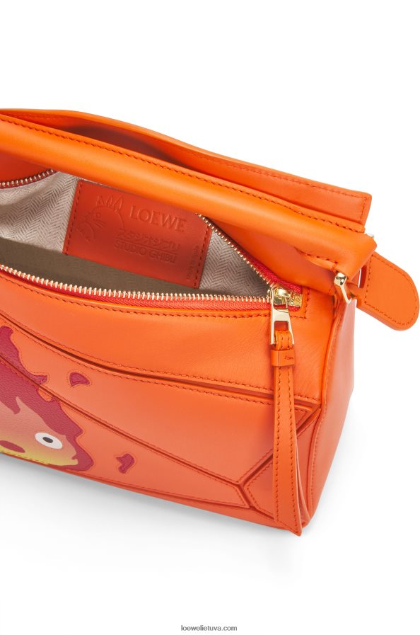 Loewe moterys kalciferinis mažas dėlionės maišelis iš satino veršio odos oranžinė BZ26XN441