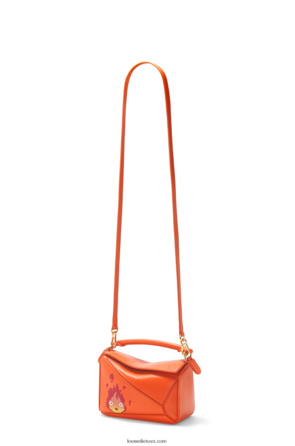 Loewe moterys kalciferinis mini galvosūkių maišelis iš satino veršio odos oranžinė BZ26XN261