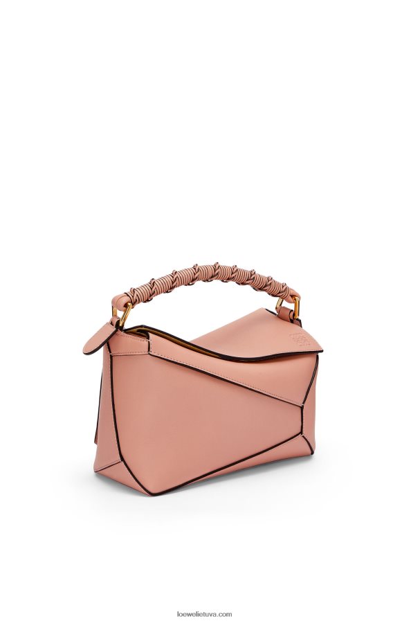 Loewe moterys mažas dėlionės kraštų maišelis iš Nappa veršiuko odos dulkėta rožinė BZ26XN498