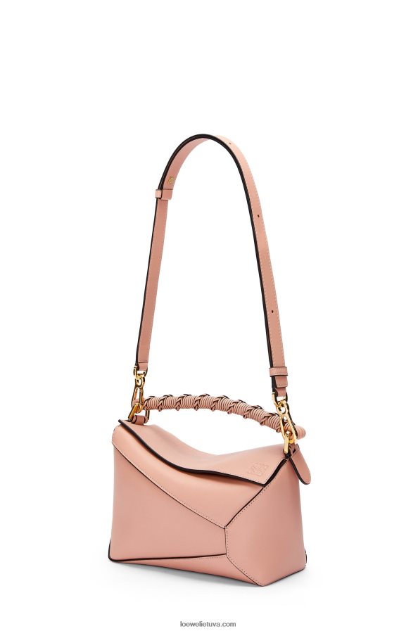 Loewe moterys mažas dėlionės kraštų maišelis iš Nappa veršiuko odos dulkėta rožinė BZ26XN498