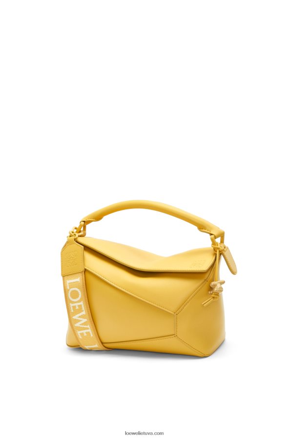 Loewe moterys mažas dėlionės kraštų maišelis iš satino veršio odos šviesiai geltona glazūra BZ26XN530