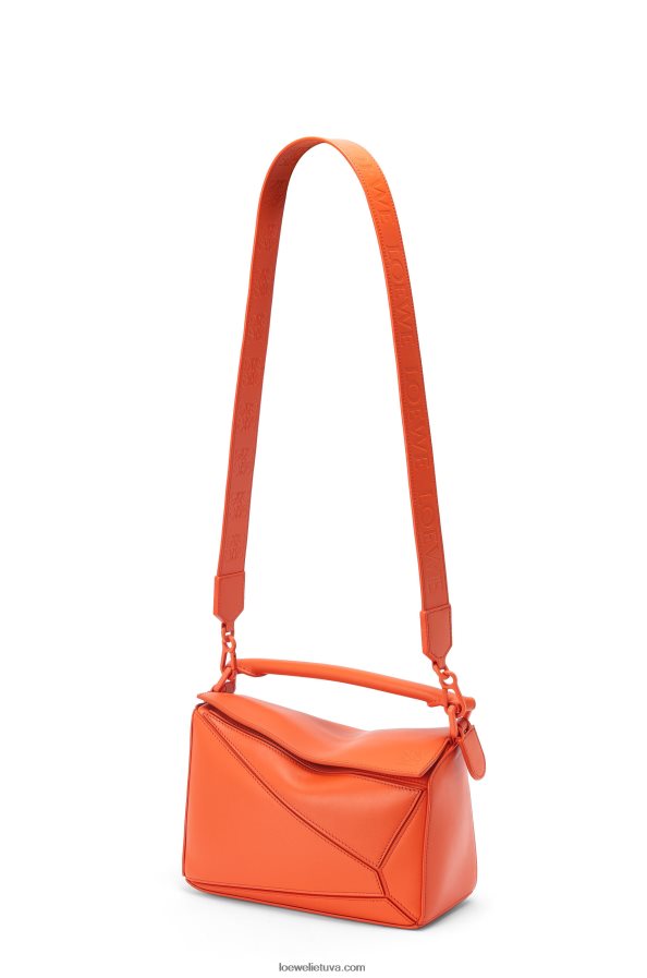 Loewe moterys mažas dėlionės maišelis iš satino veršio odos oranžinė BZ26XN491