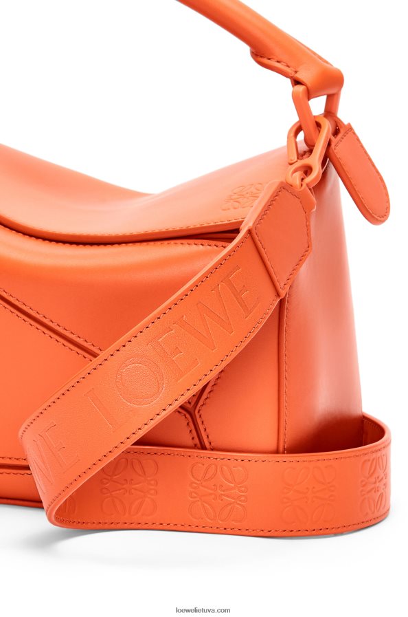 Loewe moterys mažas dėlionės maišelis iš satino veršio odos oranžinė BZ26XN491