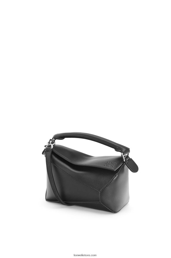 Loewe moterys mini dėlionės krašto maišelis iš satino veršio odos juodas BZ26XN219