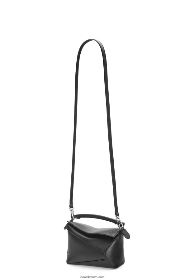 Loewe moterys mini dėlionės krašto maišelis iš satino veršio odos juodas BZ26XN219