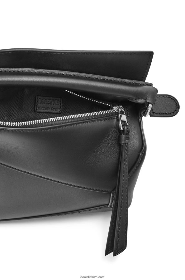 Loewe moterys mini dėlionės krašto maišelis iš satino veršio odos juodas BZ26XN219