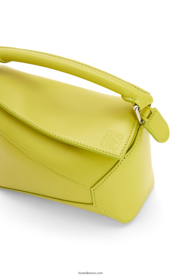 Loewe moterys mini dėlionės krašto maišelis iš satino veršio odos kalkių geltonumo BZ26XN211