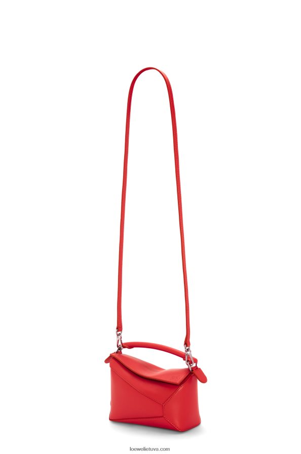 Loewe moterys mini dėlionės krašto maišelis iš satino veršio odos raudona BZ26XN213