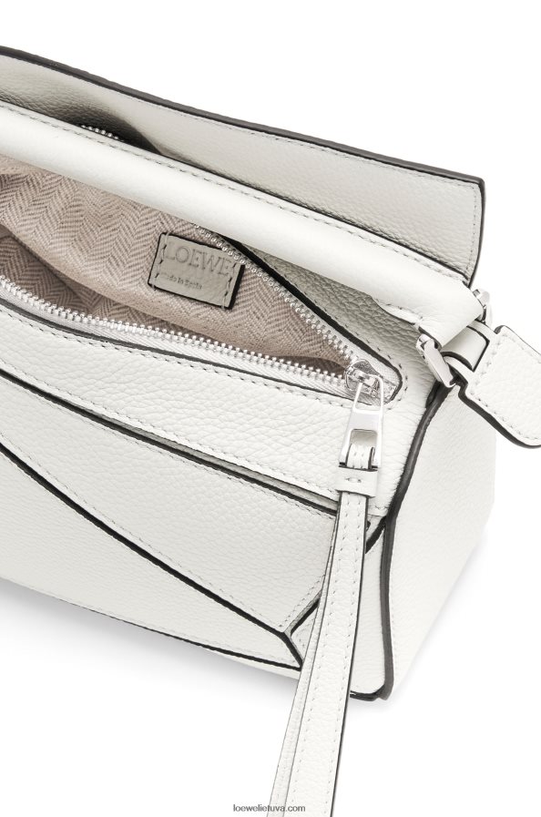 Loewe moterys mini dėlionės maišelis iš minkštos grūdėtos veršienos minkšta balta BZ26XN203