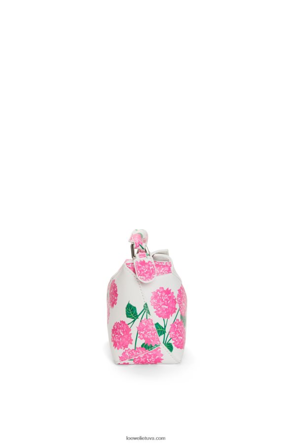 Loewe moterys mini gėlių dėlionės krašto maišelis iš satino veršio odos balta/rožinė BZ26XN235