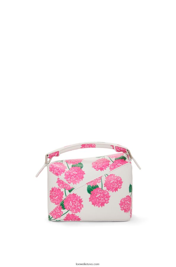 Loewe moterys mini gėlių dėlionės krašto maišelis iš satino veršio odos balta/rožinė BZ26XN235