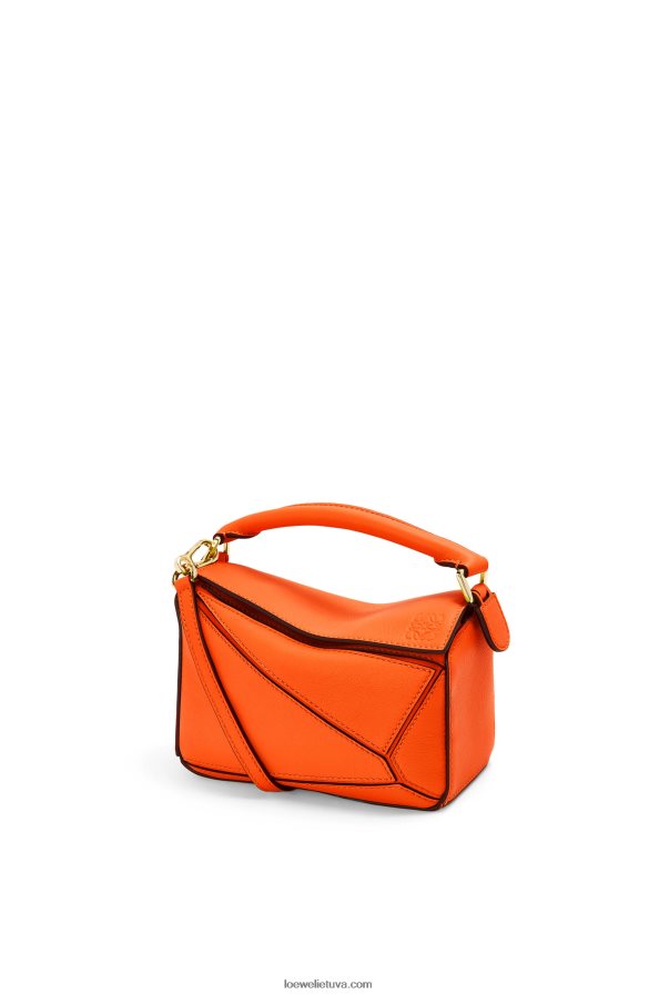 Loewe moterys mini galvosūkių maišelis iš klasikinės blauzdos odos oranžinė BZ26XN285