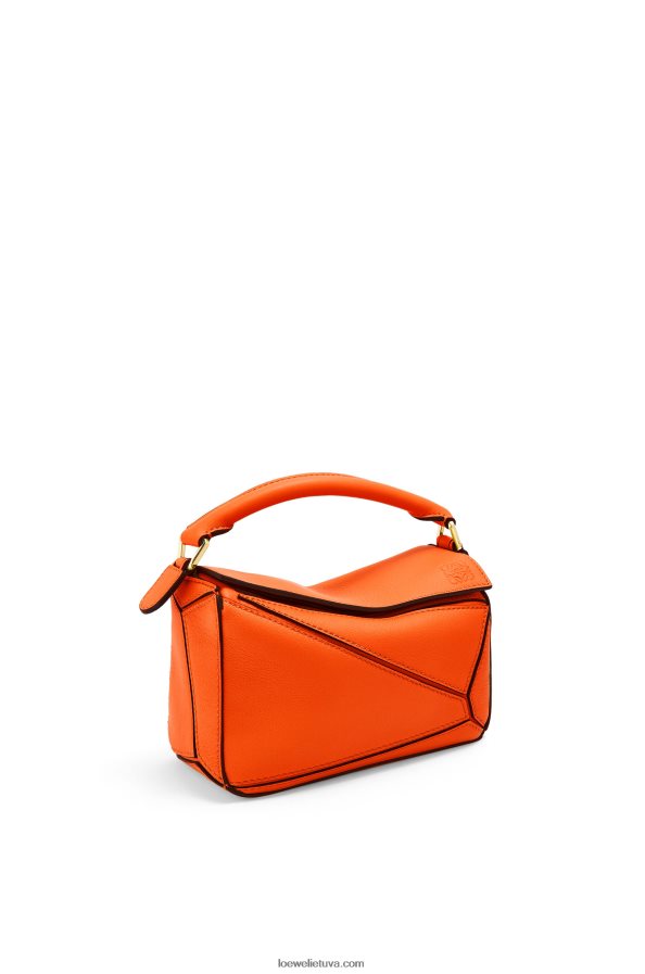 Loewe moterys mini galvosūkių maišelis iš klasikinės blauzdos odos oranžinė BZ26XN285