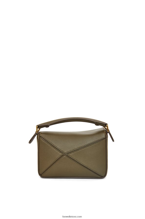 Loewe moterys mini galvosūkių maišelis iš klasikinės blauzdos odos tamsiai chaki žalia BZ26XN202